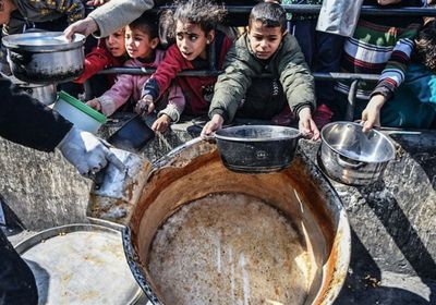 منظمة: إسرائيل تسمح بدخول 12 شاحنة مساعدات فقط إلى شمال غزة