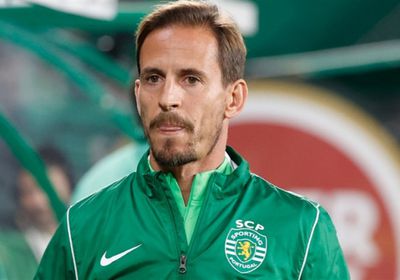 إقالة مدرب لشبونة بعد 42 يومًا من توليه المهمة 