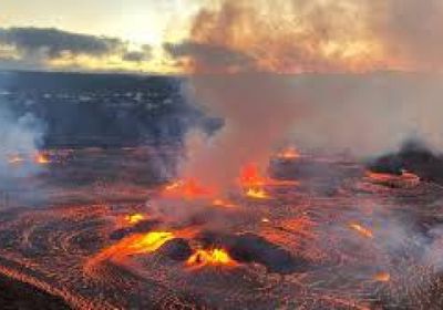 بركان كيلاويا في هاواي يثور من جديد