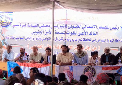 فريق التواصل في دهر: الاحتلال اليمني سعى لزرع المناطقية بشبوة