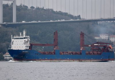 فقدان بحارَين إثر انفجار أغرق سفينة شحن روسية في المتوسط