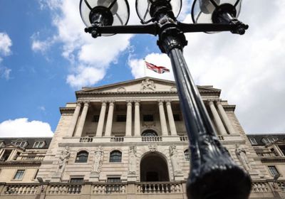 تراجع توقعات خفض انجلترا للفائدة في 2025 لارتفاع الأجور