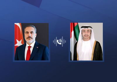 وزير الخارجية الإماراتي ونظيره التركي يبحثان التطورات الإقليمية