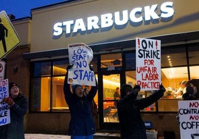 عمال "ستاربكس" في إضراب لمدة 5 أيام احتجاجًا على الأجور