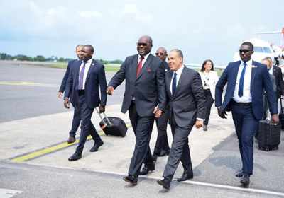 وزير الخارجية المصري يصل العاصمة الجابونية ليبرفيل