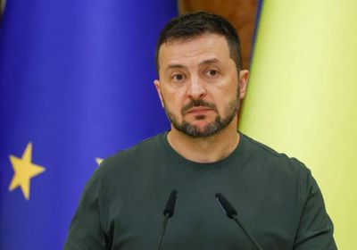 الرئيس الأوكراني يعلن إرسال مساعدات غذائية إلى سوريا