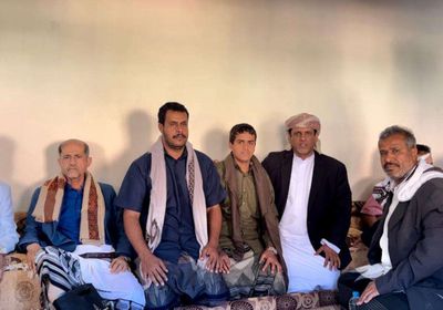 فريق التواصل ينقل تعازي الرئيس الزُبيدي لأسرة الفقيد العولقي