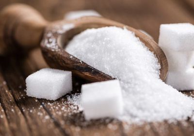 انخفاض العقود الآجلة للسكر إلى أدنى مستوى منذ سبتمبر