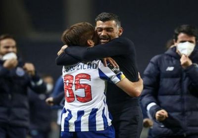 ميلان يعلن مدربه الجديد خلفا للبرتغالي باولو فونسيكا