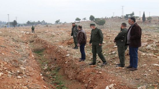 تضم مئات الجثث.. العثور على مقبرة جماعية في حلب