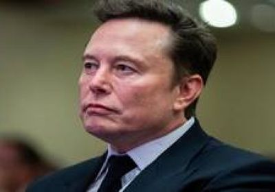 ماسك يطالب ستارمر بالاستقالة ومحاكمته