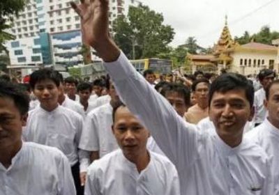 المجلس العسكري في بورما يمنح العفو عن نحو 6 آلاف سجين بمناسبة عيد الاستقلال