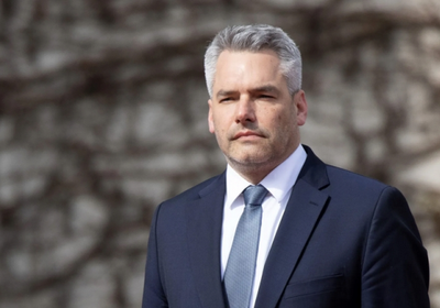 رئيس الحكومة النمساوية يعلن استقالته من منصبه