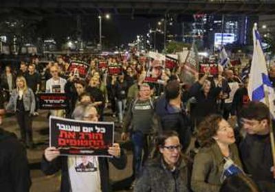 شرطة الاحتلال تعتقل متظاهرين في تل أبيب