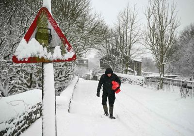 الثلوج تثير اضطرابات في حركة النقل في انكلترا وألمانيا