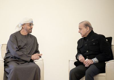 رئيس الإمارات يلتقي رئيس وزراء باكستان في مدينة رحيم يار خان