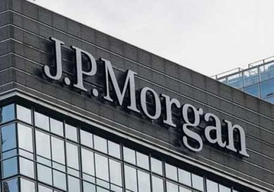 "جيه بي مورجان" يدافع عن "كارفانا" بعد هجوم "هيندنبورج"