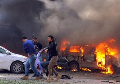 المرصد السوري: انفجارات في مستودعات ذخيرة قرب دمشق