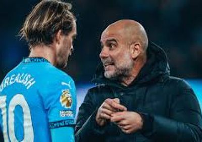 جوارديولا: جريليش يجب أن يقاتل من أجل مكانه في التشكيلة الأساسية