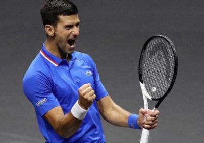 ديوكوفيتش يشعر بالتوتر في مطار ملبورن بعد ترحيله في 2022