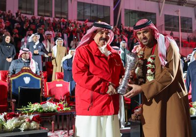 عاهل البحرين يستقبل المنتخب الوطني الفائز بخليجي 26