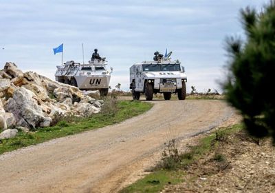 دوريات لليونيفيل في جنوب لبنان تراقب الهدنة بين حزب الله واسرائيل