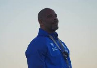 وهران يعلن خوض مباراة سطيف تحت قيادة شيل رغم تعاقد نيجيريا معه