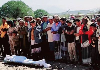 القوات الجنوبية تشيع جثمان الشهيد أسامة الفقيه بالضالع