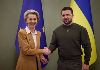 أوكرانيا تتسلم أول دفعة من أصول روسيا المجمدة بـ3 مليارات يورو