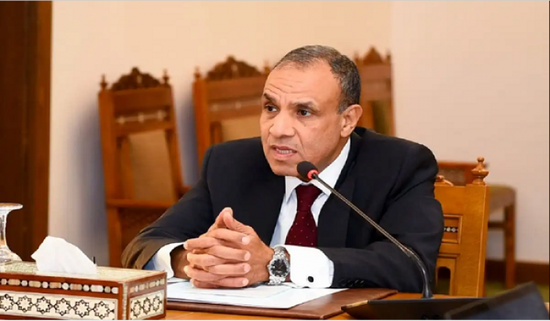 وزير الخارجية المصري يغادر إلى السعودية لبحث الملف السوري