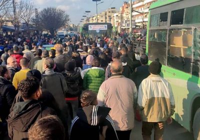 الأمن السوري يفرج عن 360 ضابطاً وجندياً بالنظام السابق