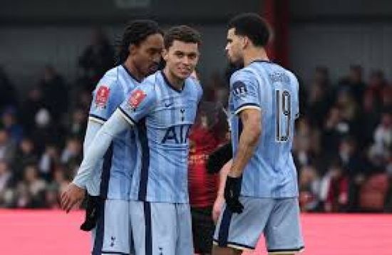 توتنهام يفلت من مفاجأة كبيرة ويفوز على تامورث المغمور