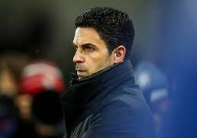 أرتيتا مندهش من عدم فوز أرسنال على عشرة لاعبين من مانشستر