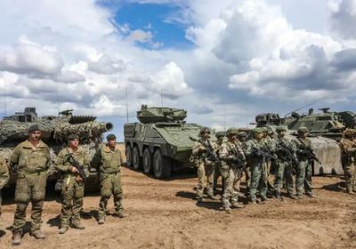 الناتو ينفذ تدريبات عسكرية على المحور الشرقي جوًا وبرًا وبحرًا