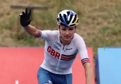 البريطاني بيدكوك يغيب عن سباق فرنسا للدراجات هذا العام