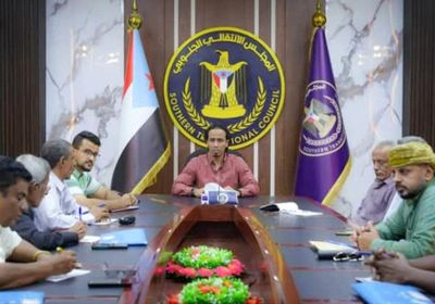 انتقالي عدن يؤيد دعوة القوى المدنية الجنوبية إلى التصعيد