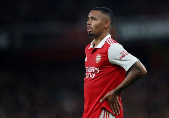 جيسوس سيغيب طويلا بسبب إصابة في الرباط الصليبي