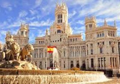 إسبانيا تحقق رقما قياسيا سياحيا باستقبالها 94 مليون زائر عام 2024