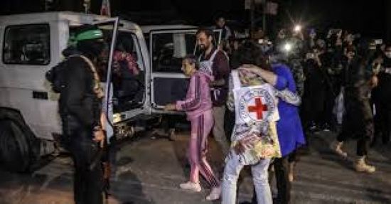 إسرائيل تقرر إطلاق سراح 737 أسيرًا فلسطينيًا بالمرحلة الأولى