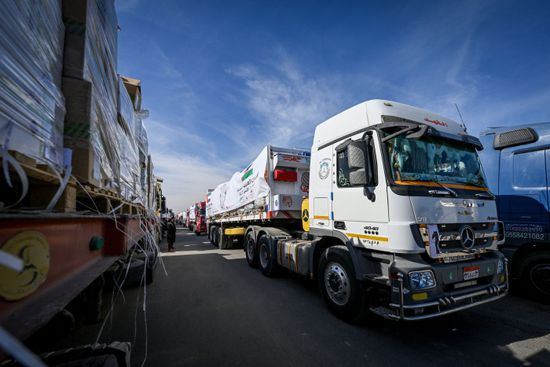 "الفارس الشهم 3" تدخل قافلتي مساعدات إلى قطاع غزة