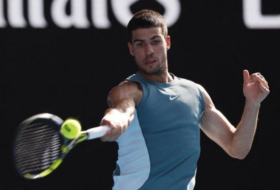 ألكاراز يتأهل لدور الثمانية في بطولة أستراليا بعد انسحاب دريبر