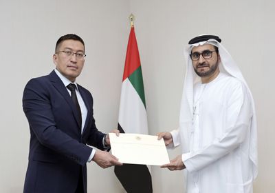 الخارجية الإماراتية تتسلم أوراق اعتماد سفير قيرغيزستان الجديد