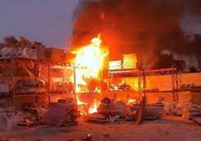 مستوطنون يحرقون مركبات ومنازل الفلسطينيين في نابلس