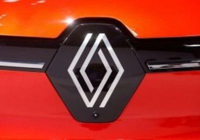 مبيعات رينو ترتفع 3.2% في 2024 بفضل السيارات الكهربائية