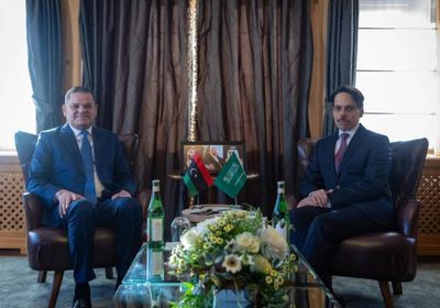 وزير الخارجية السعودي ورئيس الحكومة الليبي يبحثان العلاقات الثنائية