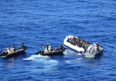 إنقاذ 85 مهاجرًا بينهم رضّع قبالة السواحل الليبية