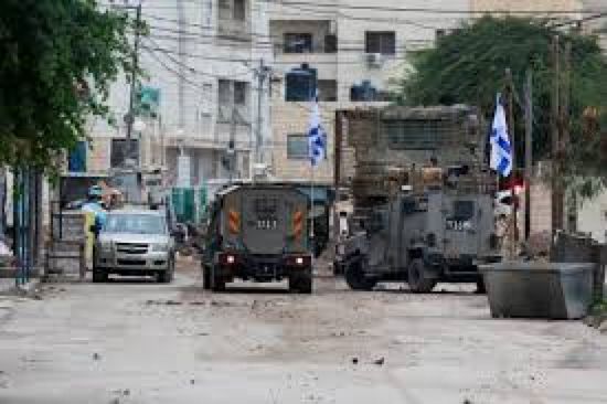 الجيش الإسرائيلي: أطلقنا النار على مسلحين في قطاع غزة