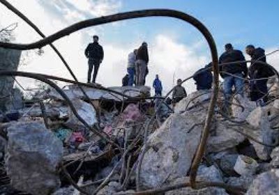 مئات الفلسطينيين يغادرون جنين في اليوم الثالث من العملية الإسرائيلية