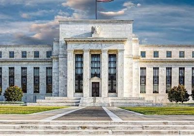 فيدرالي كليفلاند: التضخم مشكلة وخفض الفائدة لم يكن صائباً