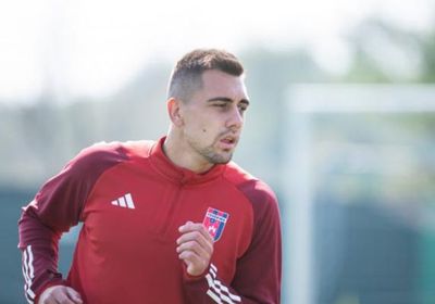 من هو نيجك غراديشار صفقة الأهلي المنتظرة؟